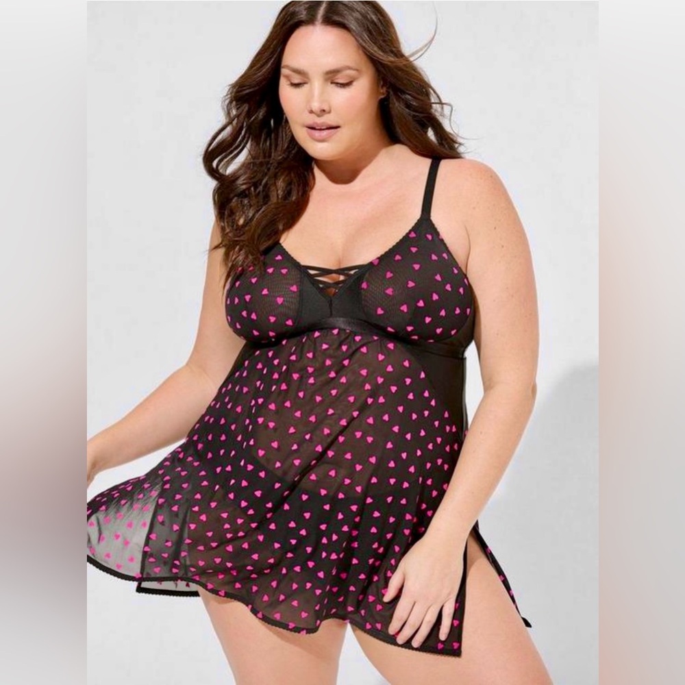 NWT Torrid 💕 Black and Pink Babydoll Negligee